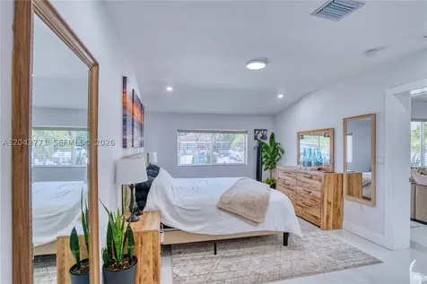132 Almar Drive Wilton Manors FL 33334