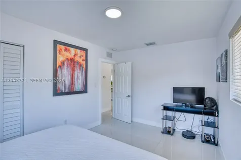 132 Almar Drive Wilton Manors FL 33334