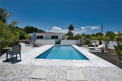 132 Almar Drive Wilton Manors FL 33334