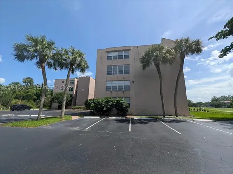 9495 Evergreen Place Davie FL 33324