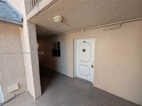 9495 Evergreen Place Davie FL 33324