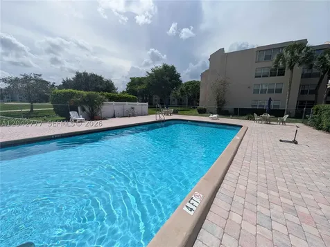 9495 Evergreen Place Davie FL 33324