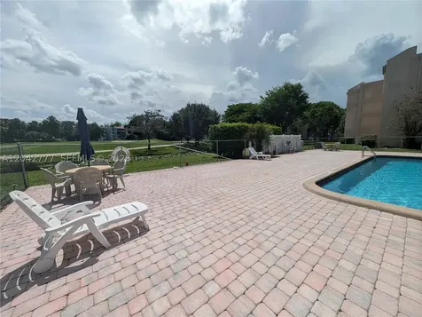 9495 Evergreen Place Davie FL 33324