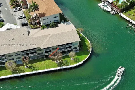 450 Paradise Isle Boulevard Hallandale Beach FL 33009