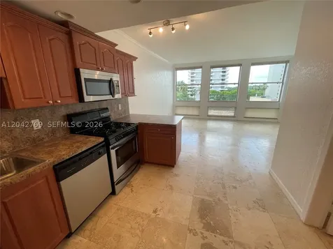 700 Biltmore Way Coral Gables FL 33134