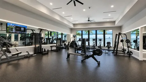 307 NE 208th Terrace Miami FL 33179
