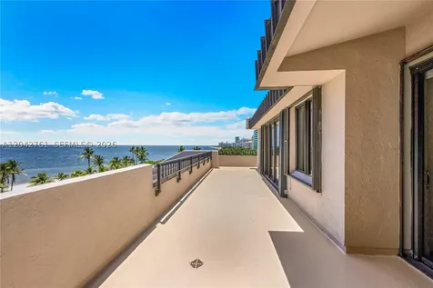 201 Crandon Boulevard Key Biscayne FL 33149