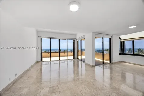201 Crandon Boulevard Key Biscayne FL 33149