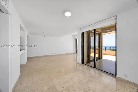 201 Crandon Boulevard Key Biscayne FL 33149