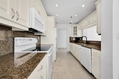 201 Crandon Boulevard Key Biscayne FL 33149