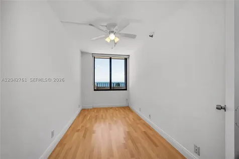 201 Crandon Boulevard Key Biscayne FL 33149