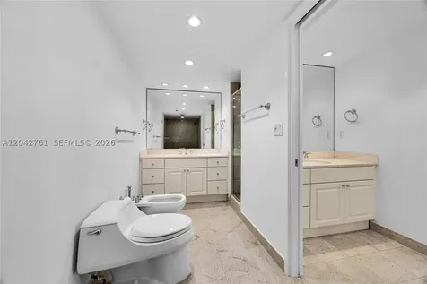 201 Crandon Boulevard Key Biscayne FL 33149