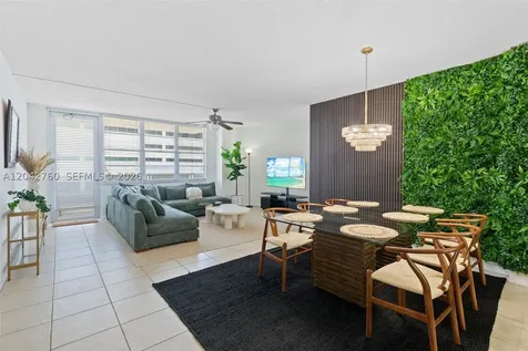 3725 S Ocean Drive Hollywood FL 33019
