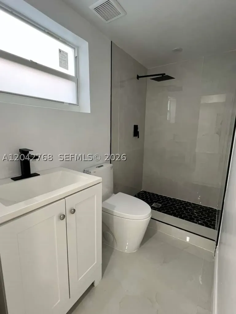 2850 NW 7th Street Fort Lauderdale FL 33311