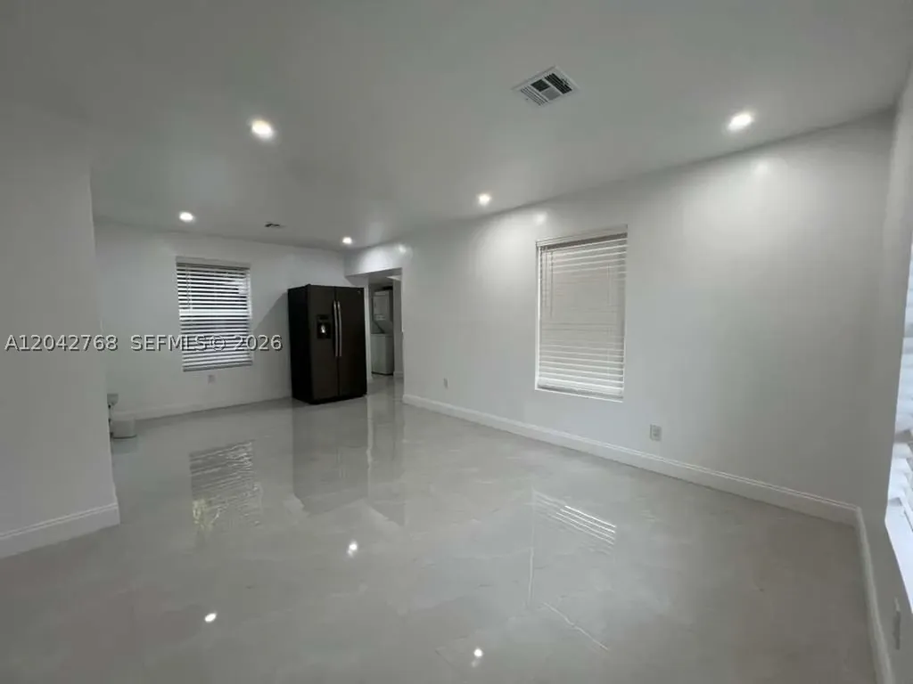 2850 NW 7th Street Fort Lauderdale FL 33311
