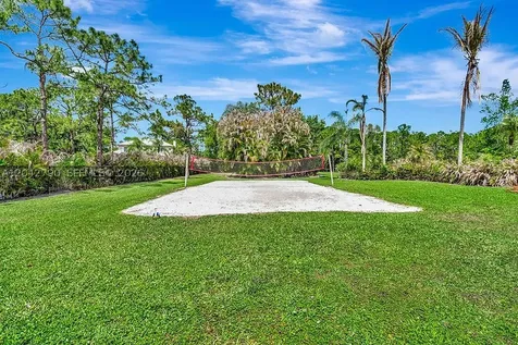 2584 SE Ranch Acres Circle Jupiter FL 33478