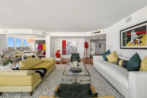 400 S Pointe Drive Miami Beach FL 33139