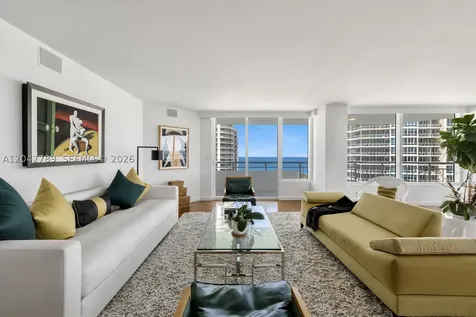 400 S Pointe Drive Miami Beach FL 33139