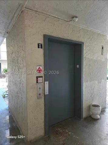 1800 SW 81st Avenue North Lauderdale FL 33068