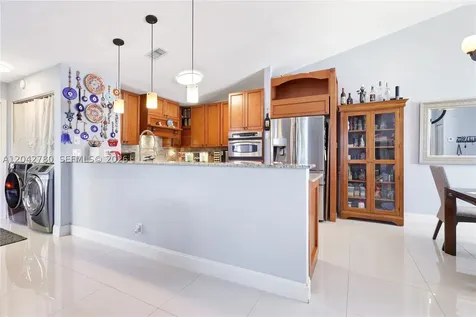 3064 S Oakland Forest Drive Oakland Park FL 33309