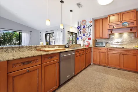 3064 S Oakland Forest Drive Oakland Park FL 33309