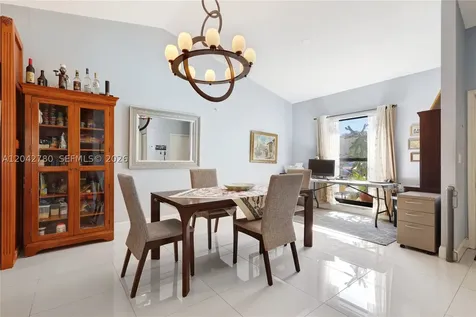 3064 S Oakland Forest Drive Oakland Park FL 33309