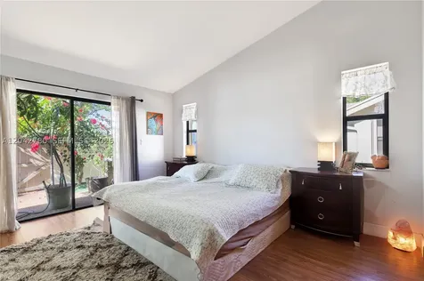 3064 S Oakland Forest Drive Oakland Park FL 33309