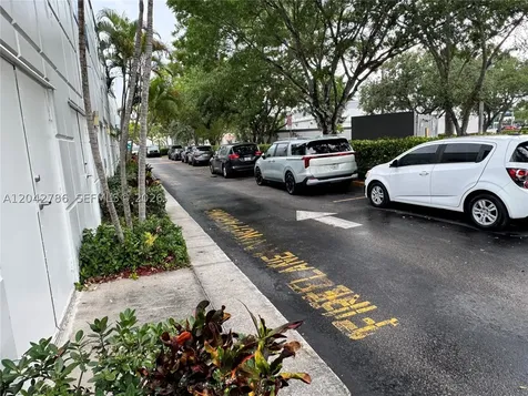 4005 NW 114th Avenue Doral FL 33178