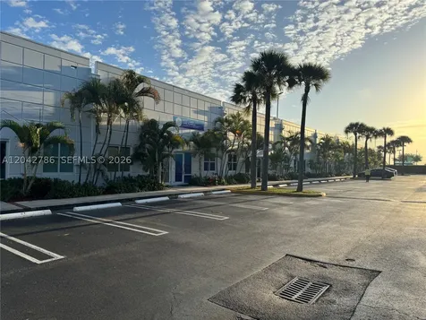 4005 NW 114th Avenue Doral FL 33178