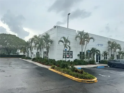 4005 NW 114th Avenue Doral FL 33178
