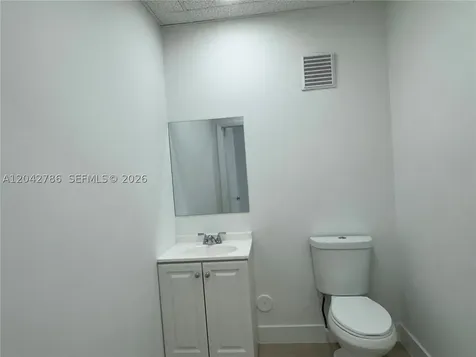 4005 NW 114th Avenue Doral FL 33178