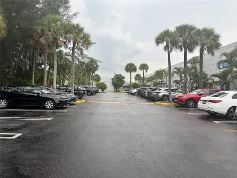 4005 NW 114th Avenue Doral FL 33178