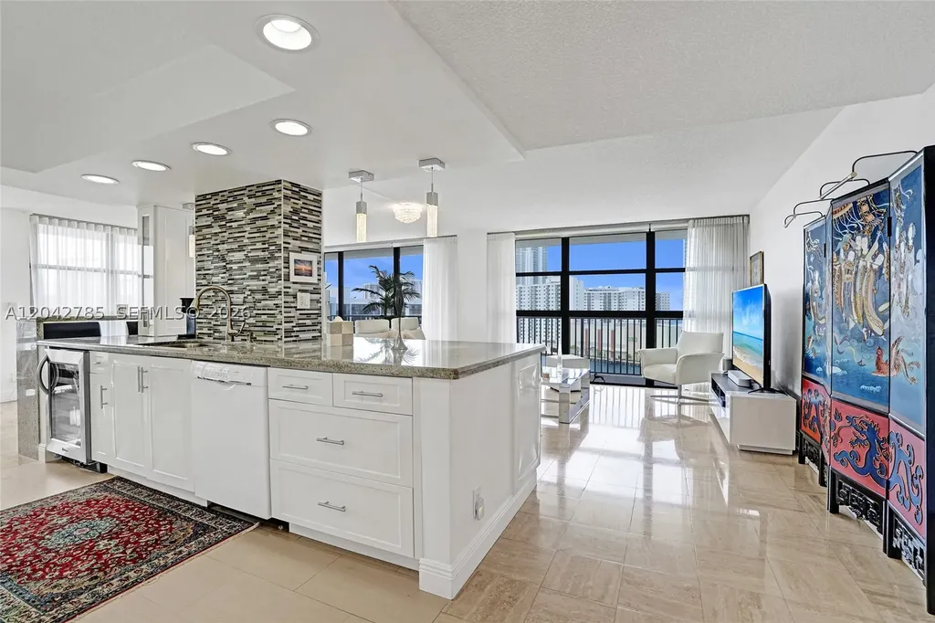 400 Leslie Drive Hallandale Beach FL 33009