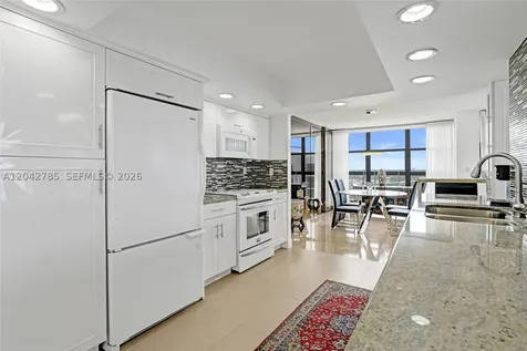 400 Leslie Drive Hallandale Beach FL 33009