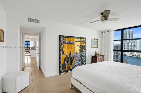 400 Leslie Drive Hallandale Beach FL 33009