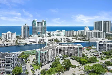 400 Leslie Drive Hallandale Beach FL 33009