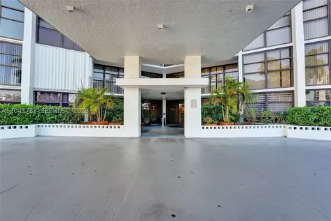 400 Leslie Drive Hallandale Beach FL 33009