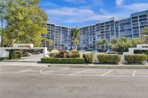 400 Leslie Drive Hallandale Beach FL 33009