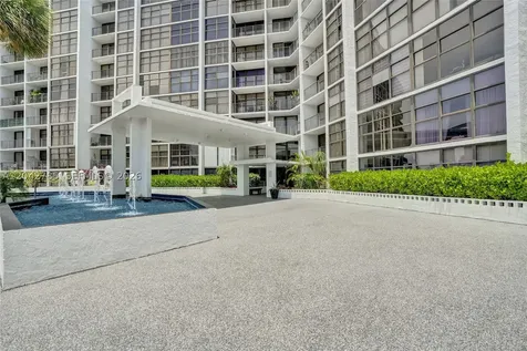 400 Leslie Drive Hallandale Beach FL 33009