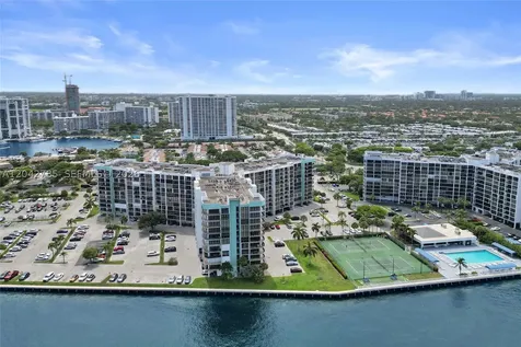 400 Leslie Drive Hallandale Beach FL 33009
