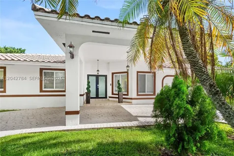 9840 NW 28th Terrace Doral FL 33172