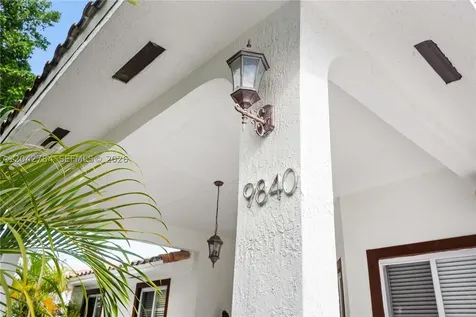9840 NW 28th Terrace Doral FL 33172