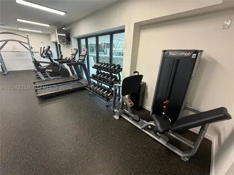 2625 Collins Avenue Miami Beach FL 33140