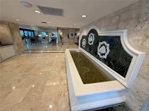 2625 Collins Avenue Miami Beach FL 33140
