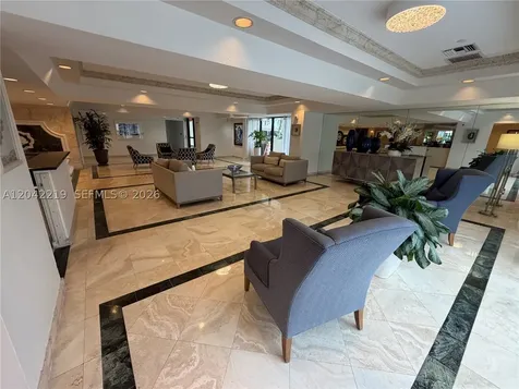 2625 Collins Avenue Miami Beach FL 33140