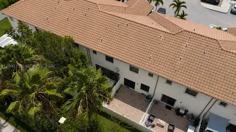 8954 W 35th Way Hialeah FL 33018