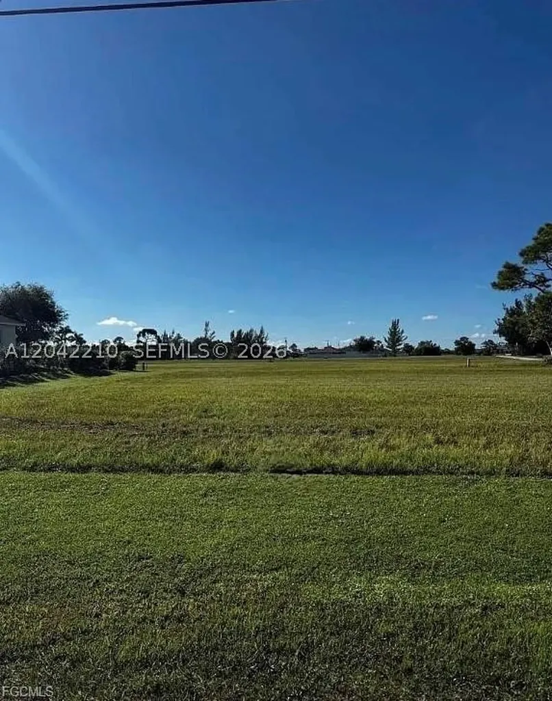 2220 NW 14th Terrace Cape Coral FL 33993