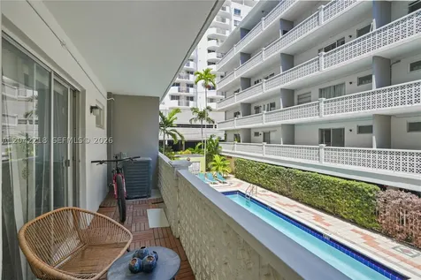 1614 West Avenue Miami Beach FL 33139