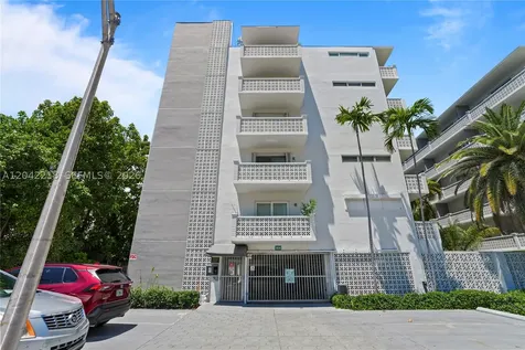 1614 West Avenue Miami Beach FL 33139