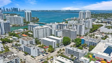 1614 West Avenue Miami Beach FL 33139